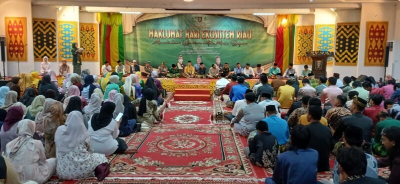 Lembaga Adat Melayu Riau