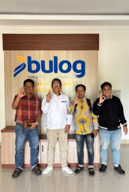 APPSI Inhil dan Badko HMI Riau–Kepri Silaturahmi dengan Pimpinan Perum Bulog Cabang Tembilahan